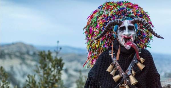 Carnevale, così le maschere «cornute» tornano a invadere Aliano