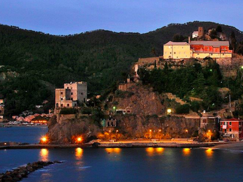 Foto La Notte della Poesia con Montale a Monterosso al Mare 1