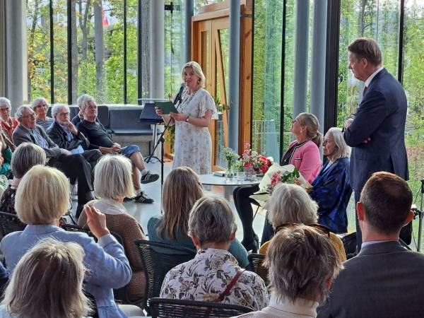 Foto Con Sigrid Undset a Lillehammer. La Città Unesco Le dedica un Parco Letterario. 1