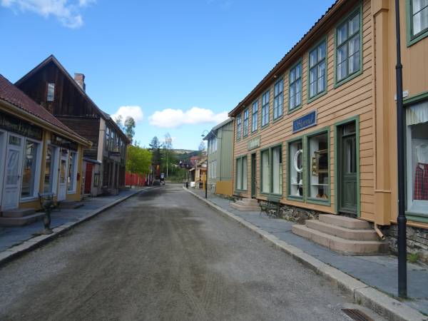 Foto Con Sigrid Undset a Lillehammer. La Città Unesco Le dedica un Parco Letterario. 39