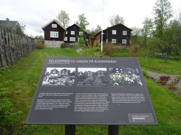 Foto Con Sigrid Undset a Lillehammer. La Città Unesco Le dedica un Parco Letterario. 22