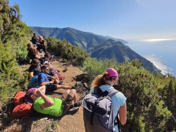 Foto Camminare tra i versi e la natura di Montale nel Parco Nazionale delle Cinque Terre 3