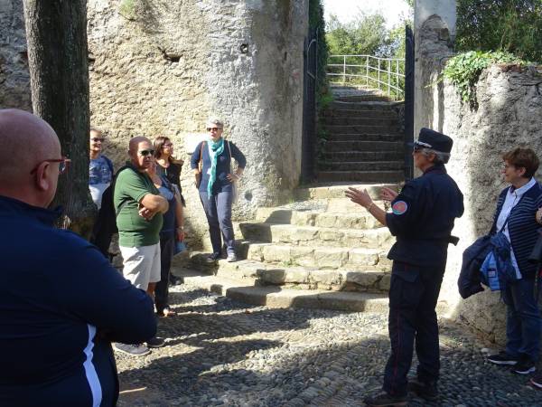 Foto  Giornata Europea de I Parchi Letterari. Con Montale e il Reparto Carabinieri del Parco 5Terre 2